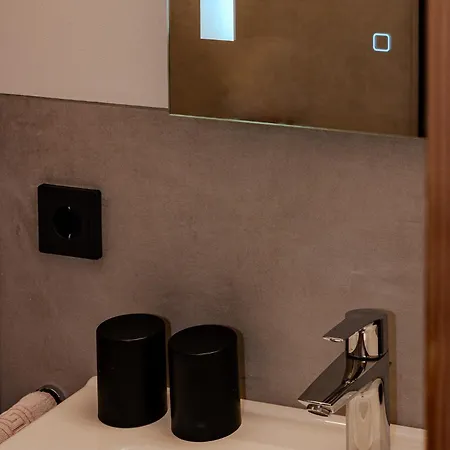 Gaspar アパート ヴァークライン